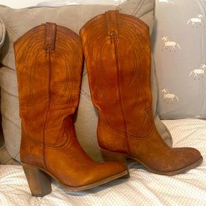 Frye boots size 8